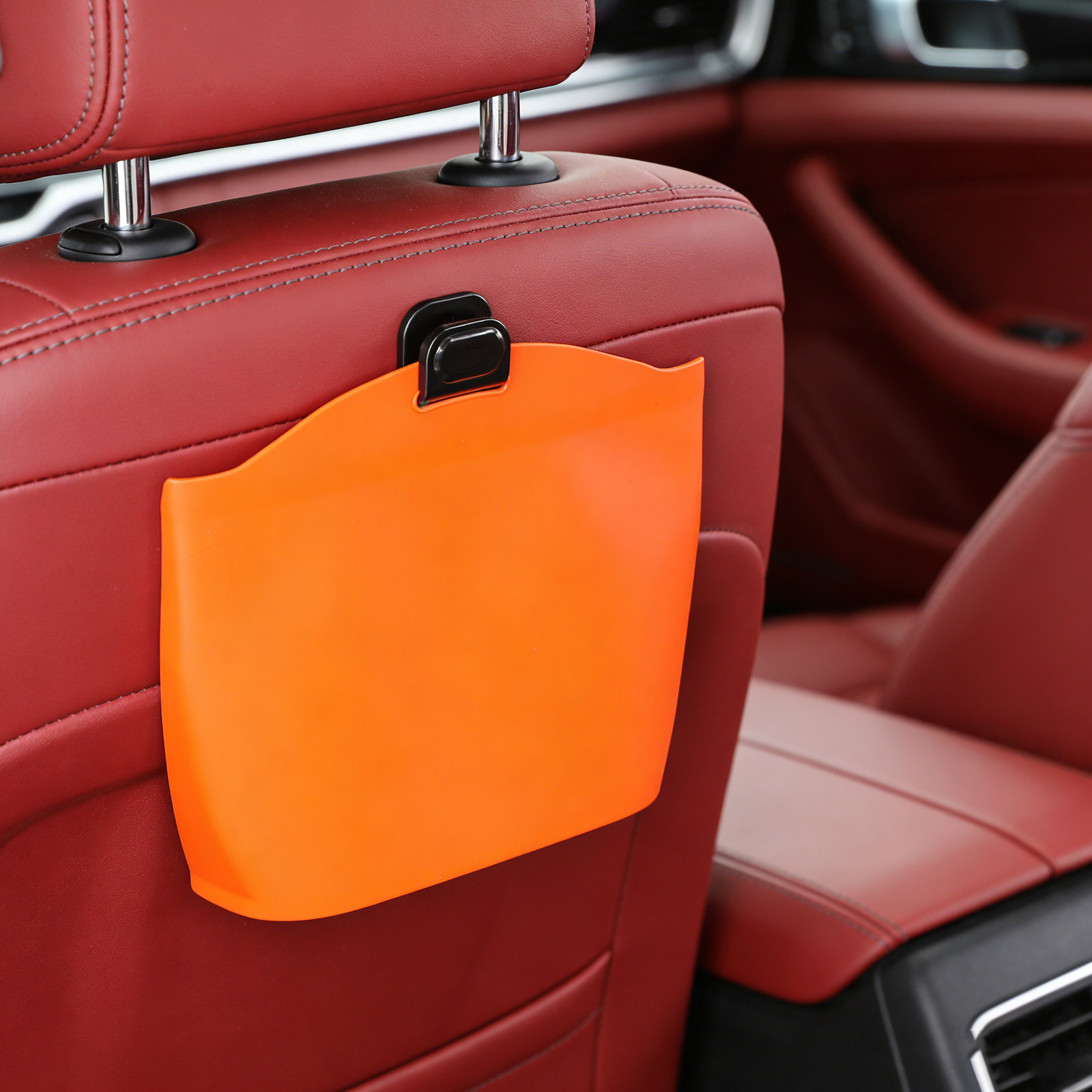 スタイリッシュな漏れ防止シリコン製車用ゴミ箱、ポータブルでコ - Interior Design Type のレビューと価格